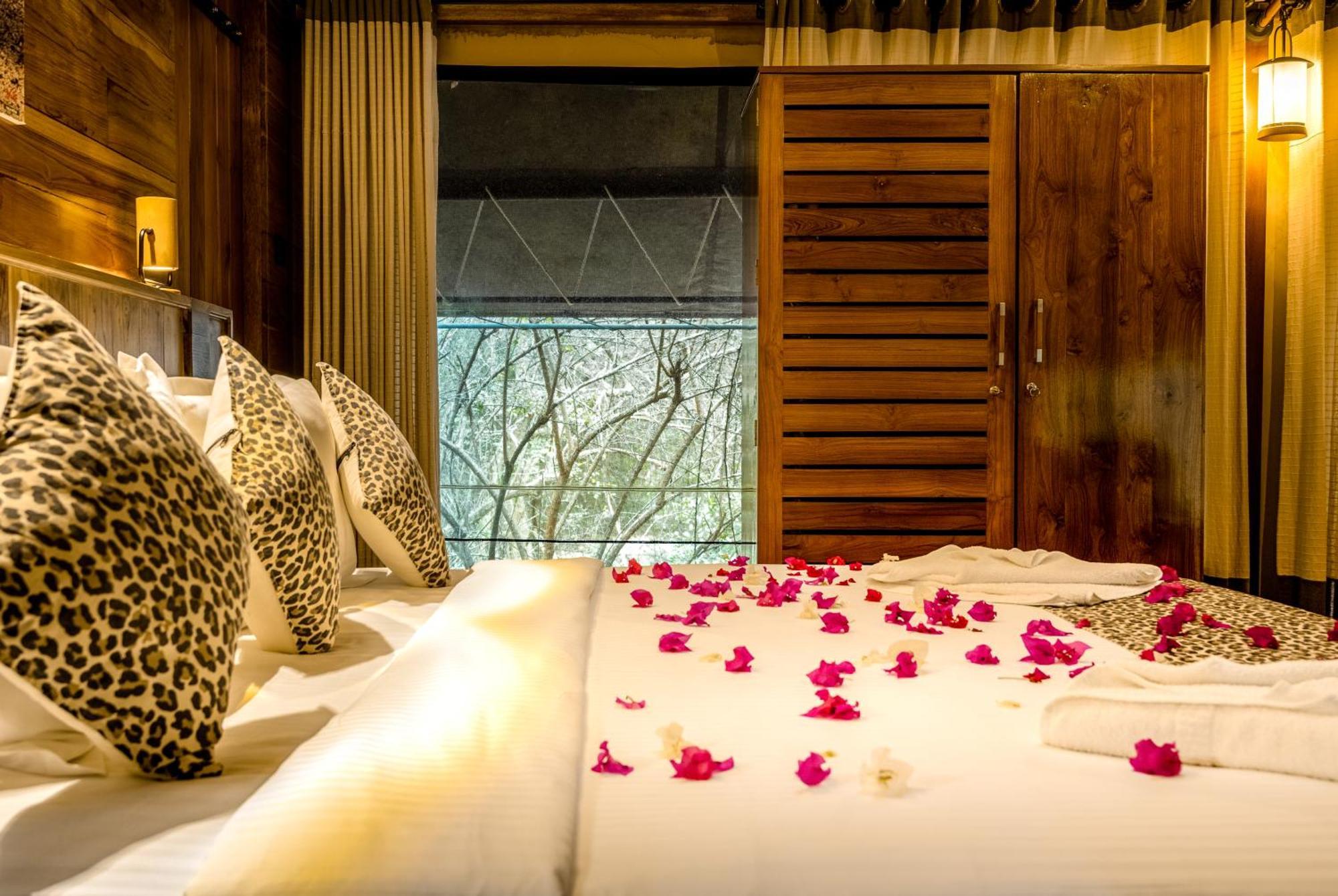 Hotel King Reach Yala Wild Tissamaharama Exterior foto